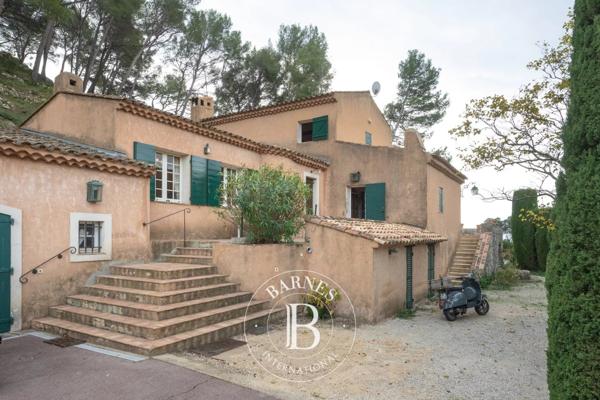 Cassis, Maison 6 Chambres -  240 m² à vendre