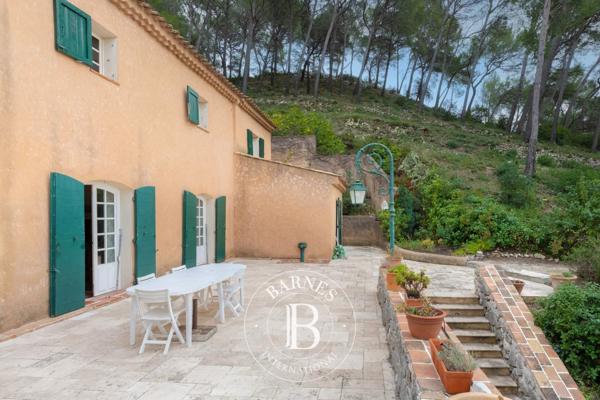 Cassis, Maison 6 Chambres -  240 m² à vendre
