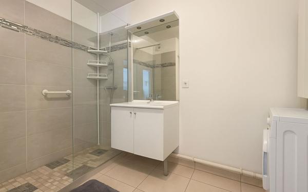 Appartement à vendre    3 pièces • 61,49 m2 Le Perreux-sur-Marne