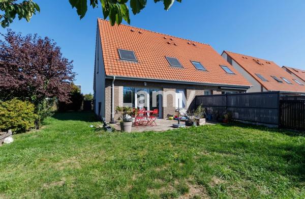 Maison semi indivduelle - jardin + garage