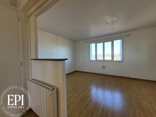 Appartement T3 dernier étage sans ascenseur,
