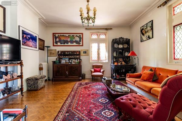 Maison de maître à vendre à Bordeaux en Gironde (33000), ref : 33010/91