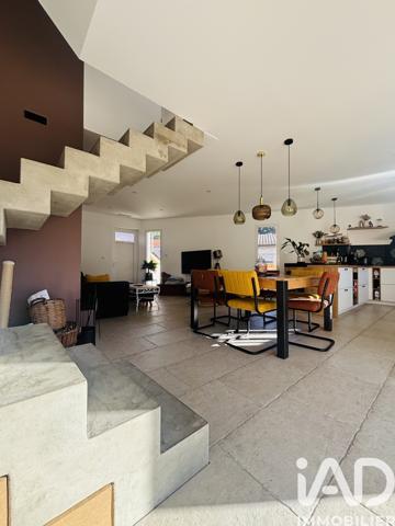 Maison à vendre 5 pièces 107 m² Saint-Féliu-d'Amont