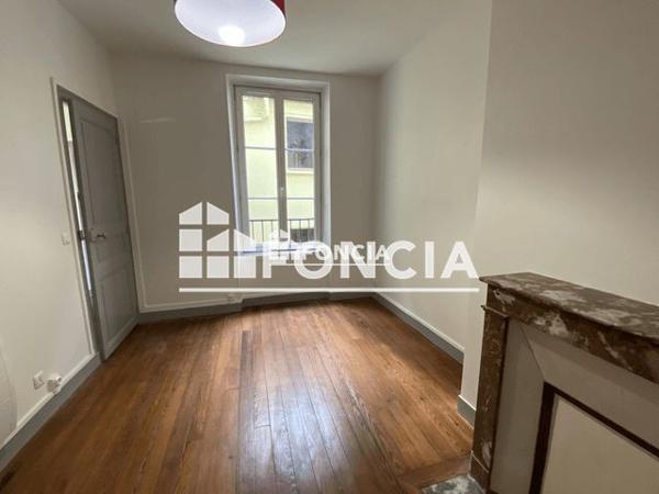 Location Appartement 2 pièces 38.65 m² - 60 RUE DE FRANCE Fontainebleau 77300