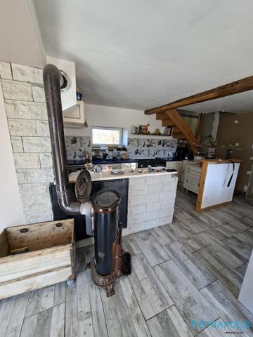 ANCIEN CORPS DE FERME RENOVE A SAINTE-COLOMBE-SUR-GAND
