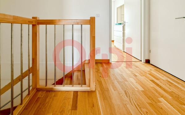 Maison à vendre    5 pièces • 140 m2 Bron