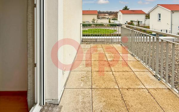 Maison à vendre    5 pièces • 140 m2 Bron