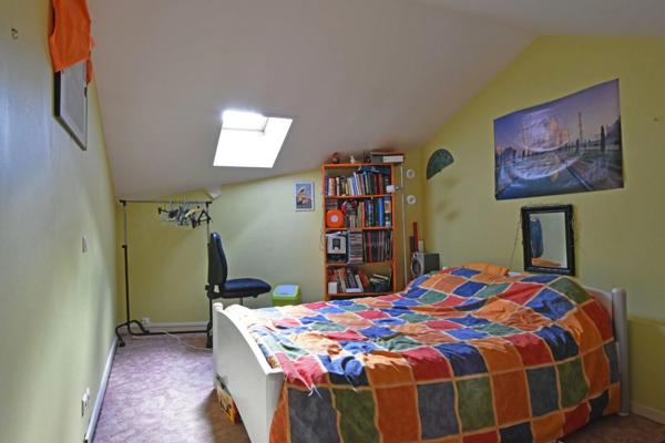 A vendre CAHORS (46) Maison plain pied 6 pièces de 122m² habitables - Piscine - 2 Garages - Terrain 1 659m²