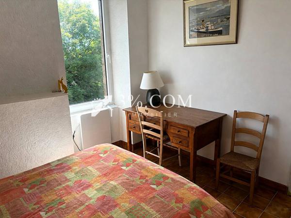 Maison 8 pièce(s) 5 chambre(s) 130 m²