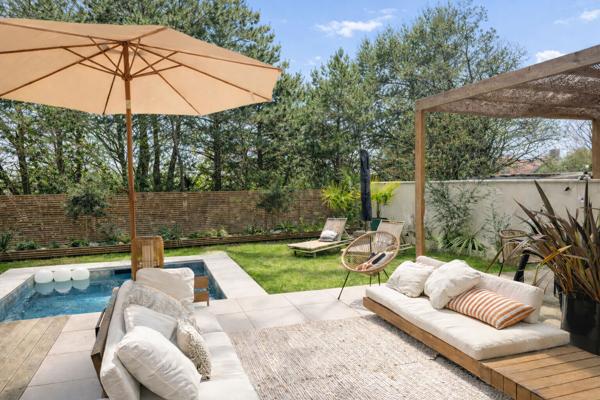 Maison neuve 4 chambres avec piscine, jardin plein sud et garage à 5 min du centre-ville du Mans