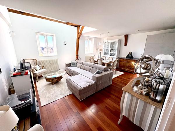 Appartement duplex de 4 pièces principales situé à Compiègne