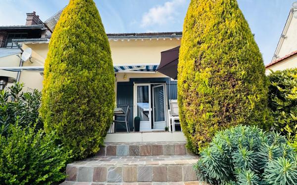 Maison à vendre    6 pièces •  Maintenon