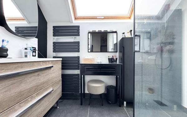 Maison à vendre    6 pièces •  Maintenon