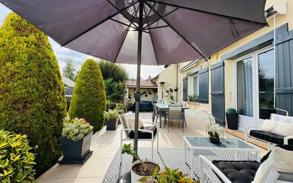 Maison à vendre    6 pièces •  Maintenon