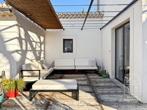 Châteaurenard (13160) Mas entièrement rénové 3 chambres 126 m2 et garage sur 400 m2 de terrain