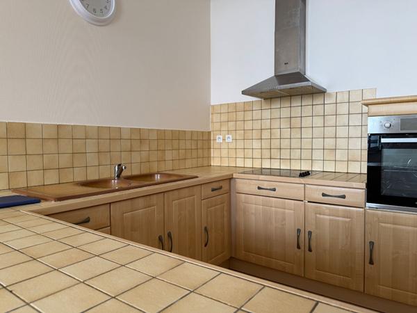 CARCASSONNE – Centre Ville Appartement T3 (74 m²)