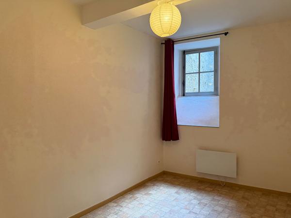 CARCASSONNE – Centre Ville Appartement T3 (74 m²)