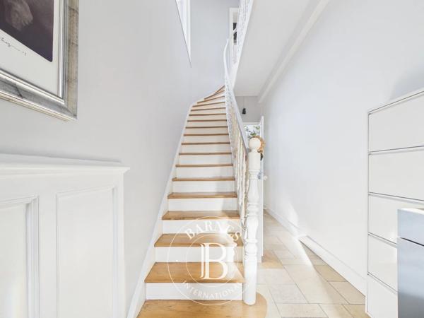 Lille, Maison de ville 5 Chambres -  266 m² à vendre