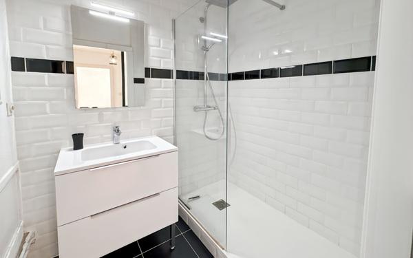 Appartement à vendre    2 pièces • 41,39 m2 Castanet-Tolosan