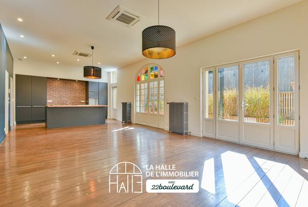 Maison
         6 pièces
        - 146 m² Exclusivité 366 000 €*