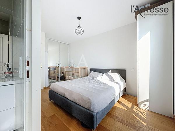 PUTEAUX/ Fusillés de la Résistance - Appartement 2 pièces 55m² avec une Terrasse de 16m²