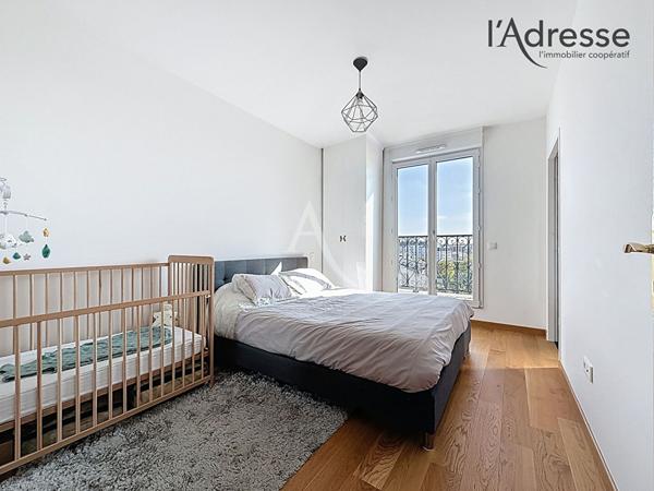 PUTEAUX/ Fusillés de la Résistance - Appartement 2 pièces 55m² avec une Terrasse de 16m²