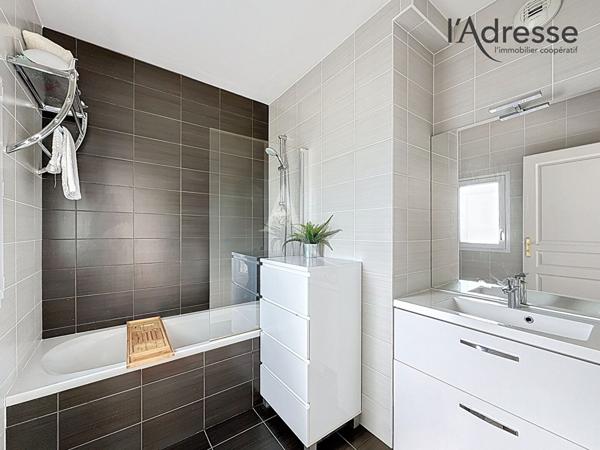 PUTEAUX/ Fusillés de la Résistance - Appartement 2 pièces 55m² avec une Terrasse de 16m²