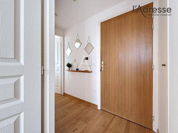 PUTEAUX/ Fusillés de la Résistance - Appartement 2 pièces 55m² avec une Terrasse de 16m²