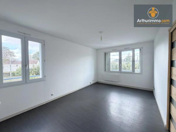 Location                                                      Appartement
                        
                     2 pièces                      42 m2                     à Compiègne