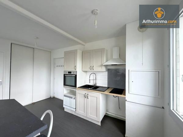 Location                                                      Appartement
                        
                     2 pièces                      42 m2                     à Compiègne
