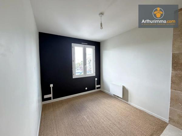 Location                                                      Appartement
                        
                     2 pièces                      42 m2                     à Compiègne
