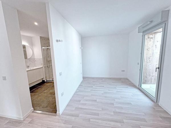 Appartement NEUF AVRILLE 4 pièce(s)