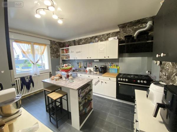 Maison à vendre à Loudéac dans les Côtes-d'Armor (22600), ref : 22110-2290