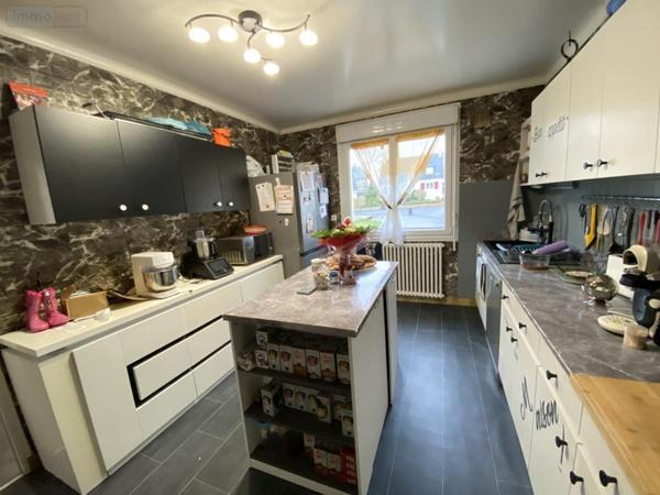 Maison à vendre à Loudéac dans les Côtes-d'Armor (22600), ref : 22110-2290