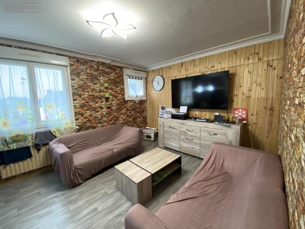 Maison à vendre à Loudéac dans les Côtes-d'Armor (22600), ref : 22110-2290