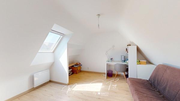 LONGÈRE EN PIERRE ÉVOLUTIVE – 2 LOGEMENTS RÉUNISSABLES – À 5 MINUTES DE LANNION