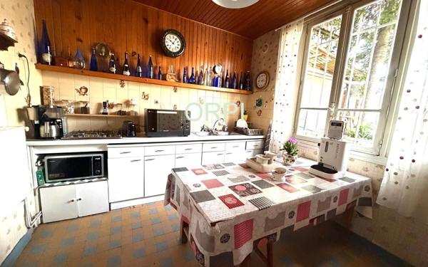 Maison à vendre    5 pièces • 195,78 m2 Vitry-sur-Seine