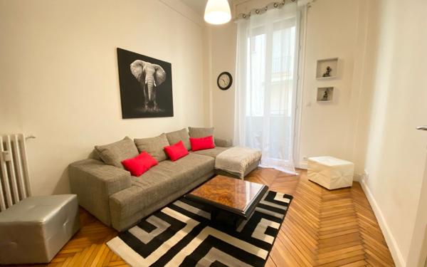 Appartement à vendre    1 pièce • 30 m2 Nice