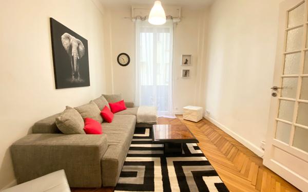 Appartement à vendre    1 pièce • 30 m2 Nice