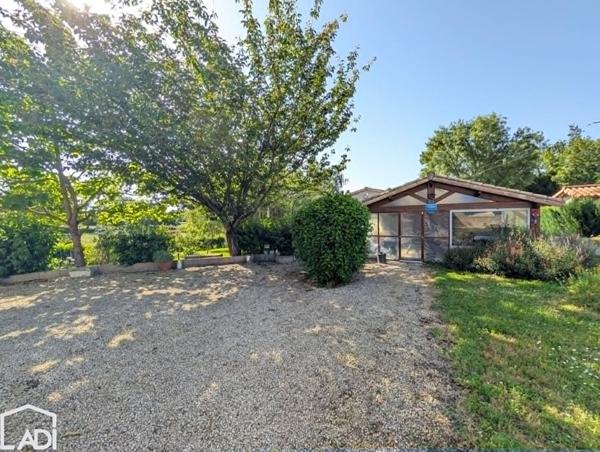 Maison de campagne, Beaussais vitre 79370