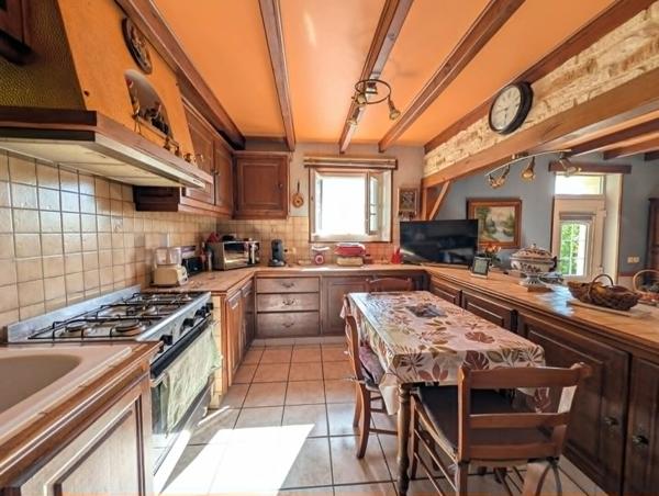 Maison de campagne, Beaussais vitre 79370