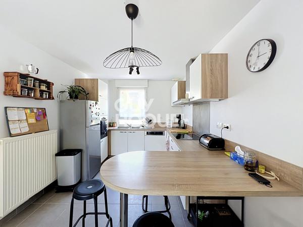 MAISON À LOUER DE 5 PIÈCES DE 89,70 M²