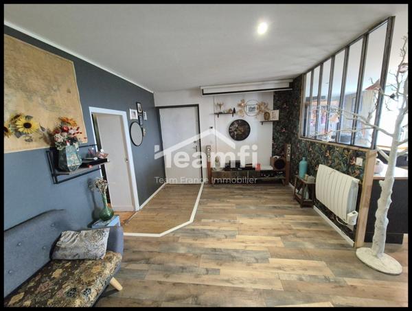 Magnifique appartement 4 chambres, rénové, à Thiers