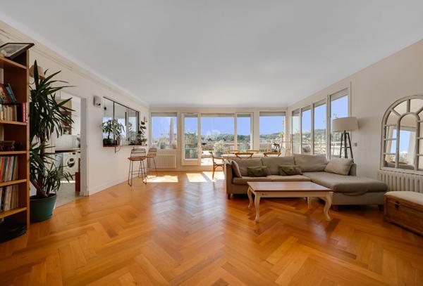 VIROFLAY Centre - Appartement 6 pièces avec superbe terrasse - Rare €830 000 ** - Référence 602-CM