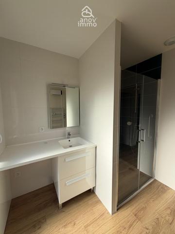 Appartement
                                                                                                                                                                                                                                                                                                                        3 pièce(s)                                                                                                                                                                                                          2 chambre(s)                                                                                                                                                                                                          65.79  m²