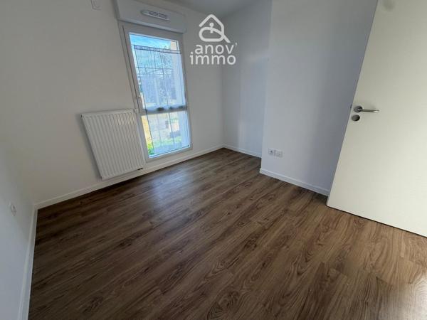 Appartement
                                                                                                                                                                                                                                                                                                                        3 pièce(s)                                                                                                                                                                                                          2 chambre(s)                                                                                                                                                                                                          65.79  m²
