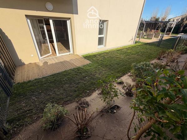 Appartement
                                                                                                                                                                                                                                                                                                                        3 pièce(s)                                                                                                                                                                                                          2 chambre(s)                                                                                                                                                                                                          65.79  m²