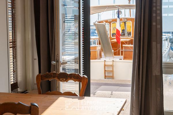 Appartement sur l’eau comme un bateau