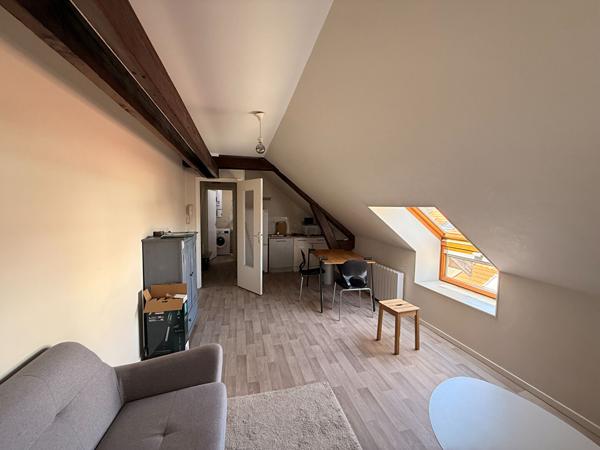 APPARTEMENT T2 CLAIRMARAIS PROCHE NEOMA