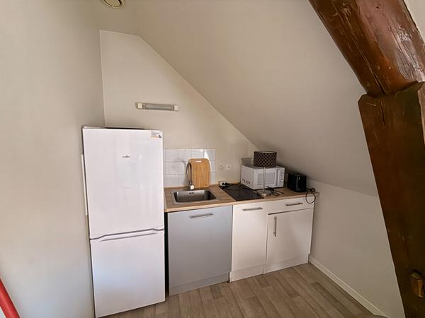 APPARTEMENT T2 CLAIRMARAIS PROCHE NEOMA